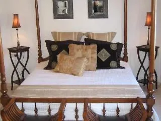 בית הארחה The Muses House Boutique
