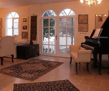 The Muses House Boutique